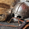 knight-armor-helmet-weapons-161936