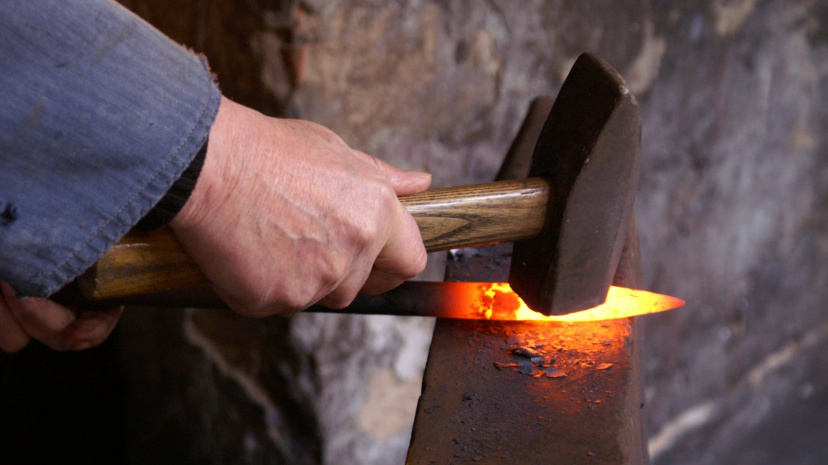 forge-craft-hot-form.jpg?auto=compress&cs=tinysrgb&dpr=2&h=650&w=940.jpg