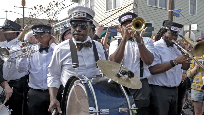 Kinfolk-Brass-Band-in-22Up-from-the-Streets22.jpg