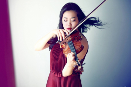 Kristin Lee