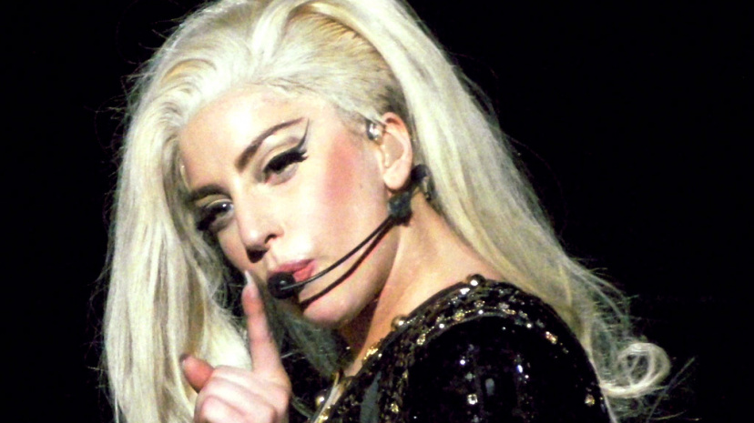 Lady_Gaga_BTW_Ball_Antwerp_02.jpg