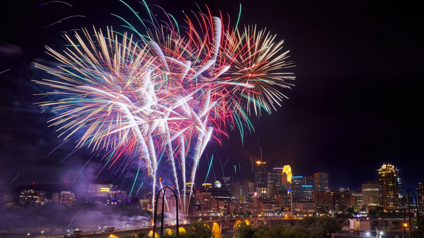 Minneapolis Aquatennial.jpg
