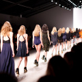 woman-model-spring-show-fashion-catwalk-39853-pxhere.com