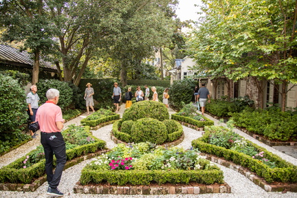 Insiders-Garden-Tours-1-scaled