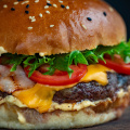 food-hamburger-dish-buffalo-burger-cheeseburger-fast-food-1556149-pxhere.com
