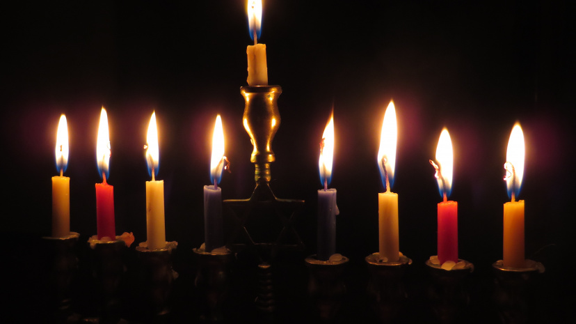 light-celebration-holiday-flame-darkness-candle-862795-pxhere.com.jpg