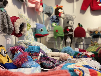 Bass-River-Knitters--Winter-Market_48D5537B-5BCF-4508-B2085C40B2EE2648_4b45a93a-fc5b-4c6a-806a7576a51fb6e4