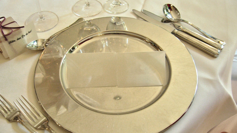 table-glass-celebration-sink-tableware-material-840500-pxhere.com.jpg