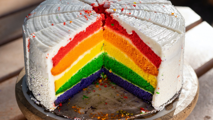 Rainbow Cake1.jpg