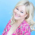 Caroline Rhea