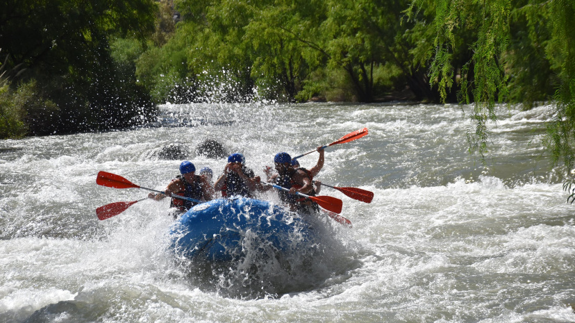 free-photo-of-men-rafting-on-gusty-river.jpeg?auto=compress&cs=tinysrgb&w=1260&h=750&dpr=2.jpg