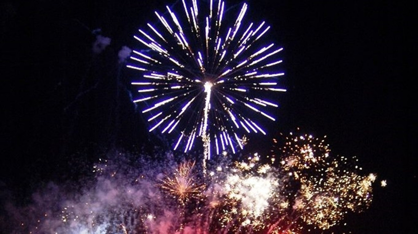 Tybee Island 4th of July Fireworks.v1.jpg