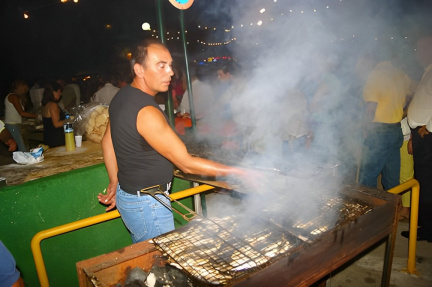 benitses-sardines-festival-john