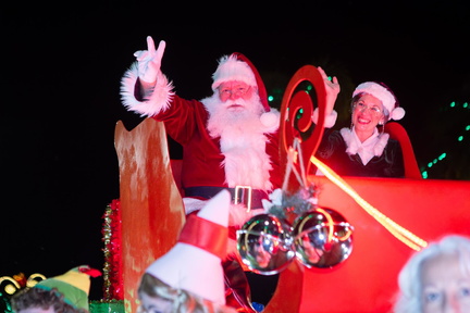 Santa's Grand Arrival Parade