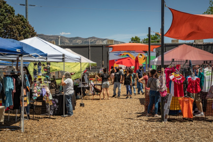 abq_collective_backyard_market_d530d072-2c91-4d49-8e8b-4876e0d888f6