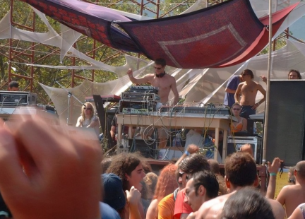 Sola Luna Festival Pre Party Featuring Earthling