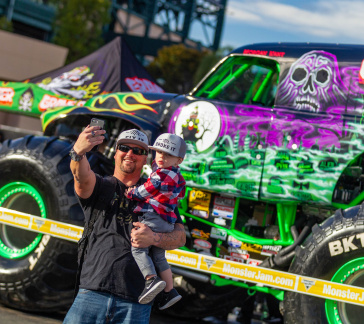 monsterjam-pit-party_0