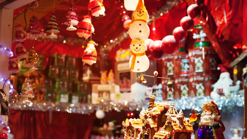 Holiday Market.jpg