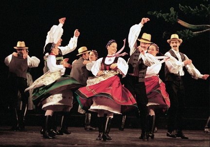 MoCo Lore Táncház! Hungarian Social Dancing.v1