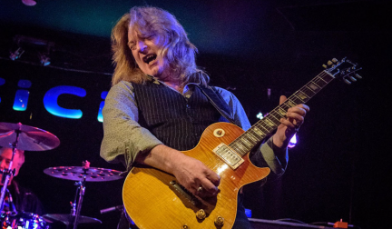 Kossoff - The Band Plays On