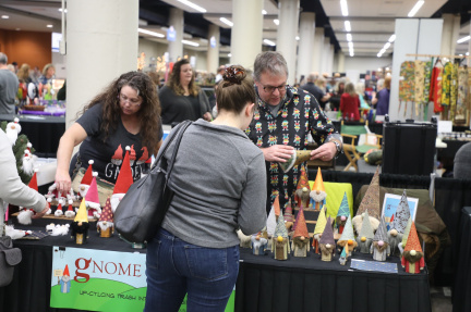 Des Moines' Downtown Winter Farmers' Market