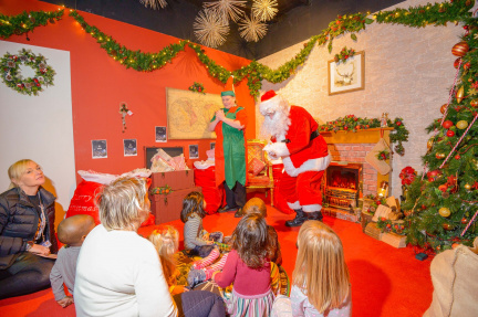 Visit Santa Vintage Sleigh Ride Experience