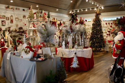 Christmas-home-decor-Shellys-Gifts-Christmas-Boutique-Sarasota-FL
