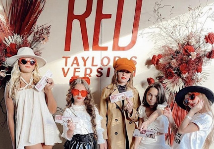 Go Taylor’s Boyfriend! - Tay-Gate and Dance Party.v1