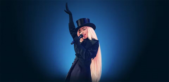 https   origin-assets.cyllenius.com media Shania-Twain MOB 960x465 9-2024