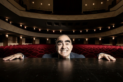 Elio. When a Musician Laughs.v1