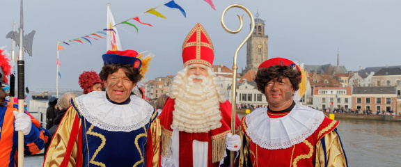 cropped-cropped-SVEfotografie_Sinterklaas2023-41-scaled-1