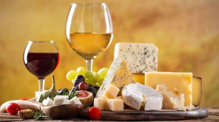 soiree-wine-cheese-thea-vin-fromage-the