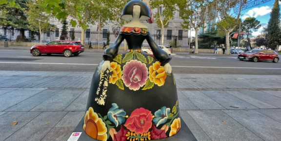 Meninas Madrid Gallery