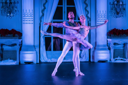 2021_Newport_Nutcracker_Pas