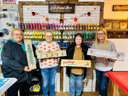 Family Friendly! Walk-In ChristmasWinter Make &amp; Take Workshop!