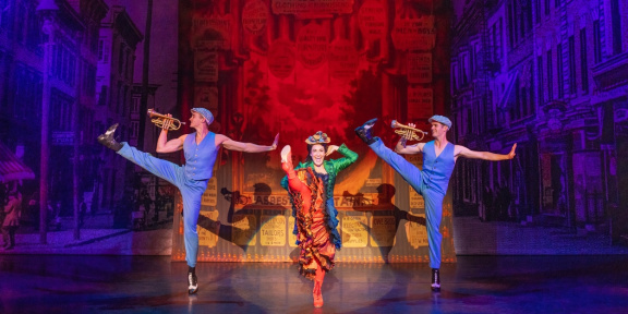 Review-FUNNY-GIRL-at-The-Paramount-Theatre-1727264193