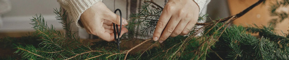 Holiday Wreath-Making Workshop