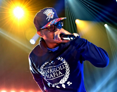 Jingle Jam III Feat T.I. &amp; 2 Chainz