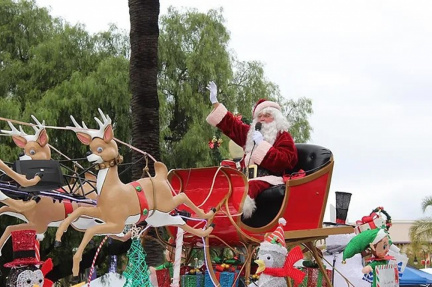 Oxnard Christmas Prarade.v1