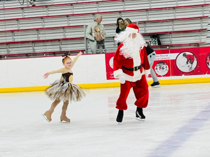 Holiday Show + Skate with Santa