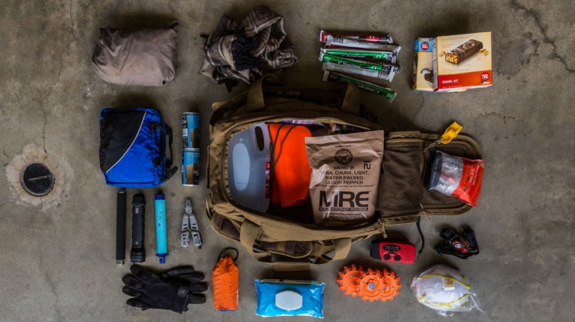 How to build a bug-out bag.jpg