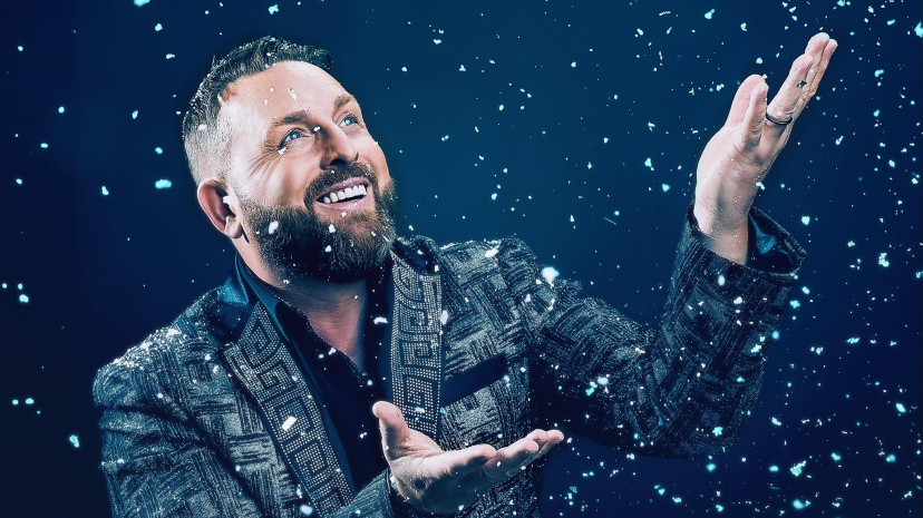 Christmas With Johnny Reid.jpg