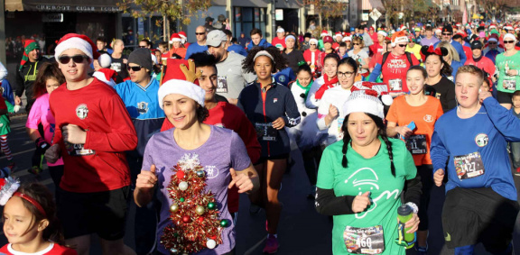 Spirit-of-Giving-5K-Run-Walk-Start-Line