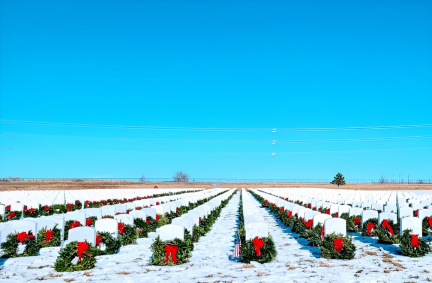 Wreaths Across America (1)