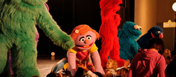 37777_show_1600x708_01