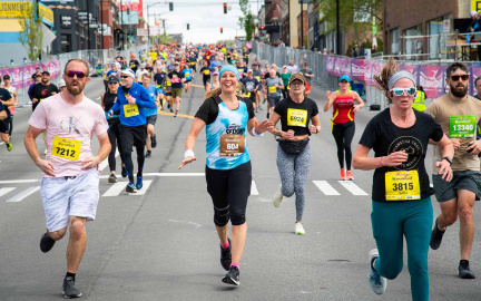 Bloomsday_Runners_Finishing