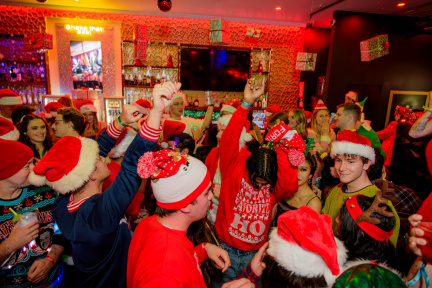 Portlands Christmas SantaCon