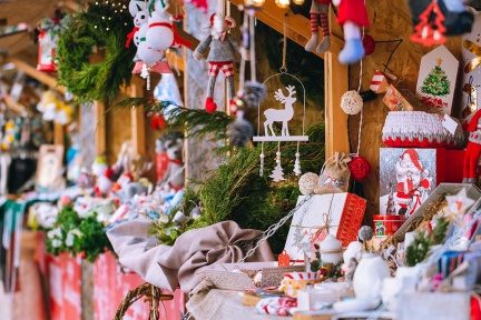 qfzIw8qU-holiday-craft-fairs