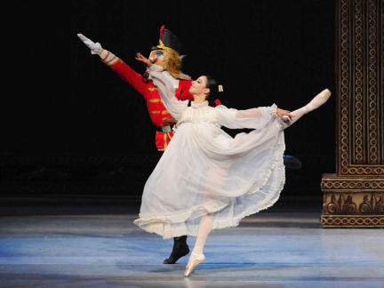 Ballet-El-Cascanueces-de-Tchaikovsky