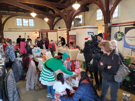 Christmas-Fest-Vendor-Fair-4